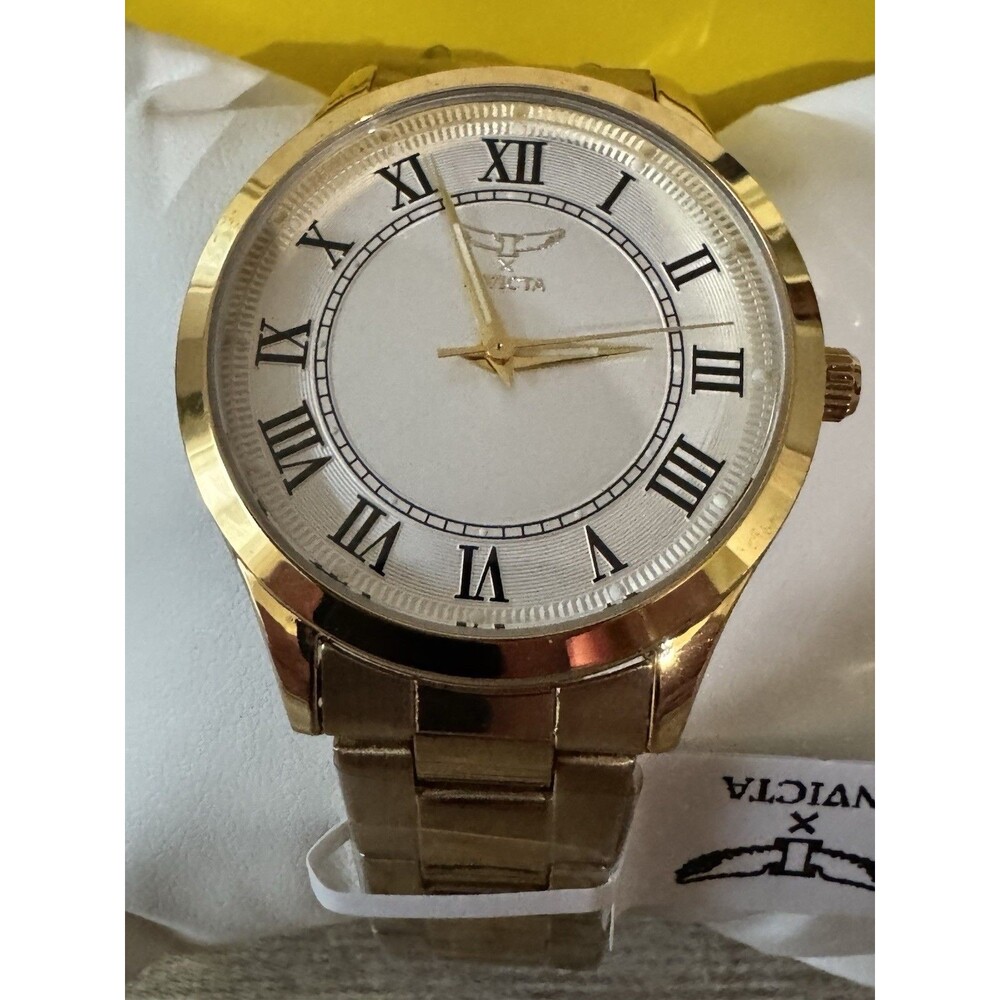 Mens Invicta Specialty I 42mm Gold Stainless Steele Band. New In Box Nice Watch